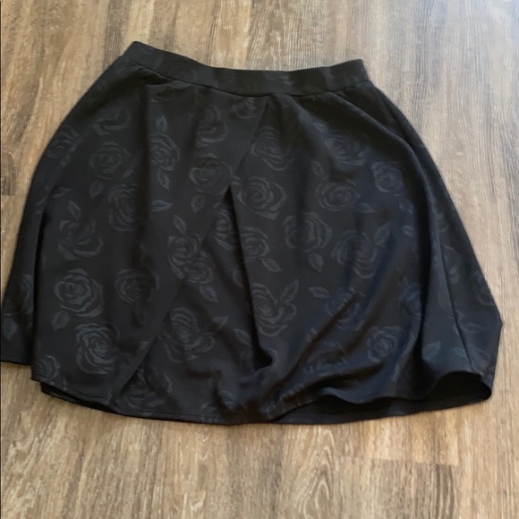 Dresses & Skirts - Black Roses Skirt